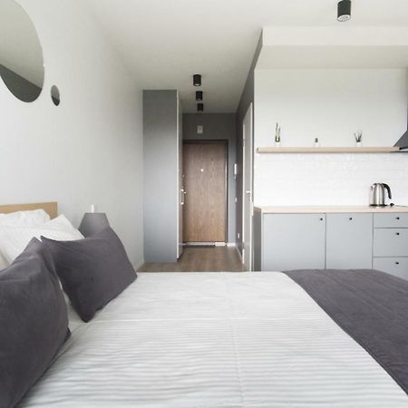 Uptown Studio Apartment วิลนีอุส ภายนอก รูปภาพ